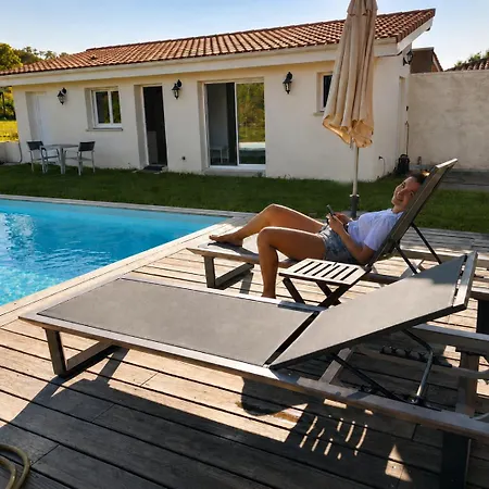 빌라 Grande Familiale Avec Piscine Et Sauna Siest